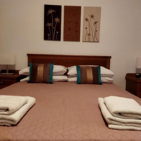 Centrally Located Bugibba Apartment - Seaside Comfort San Pawl il-Baħar Extérieur photo